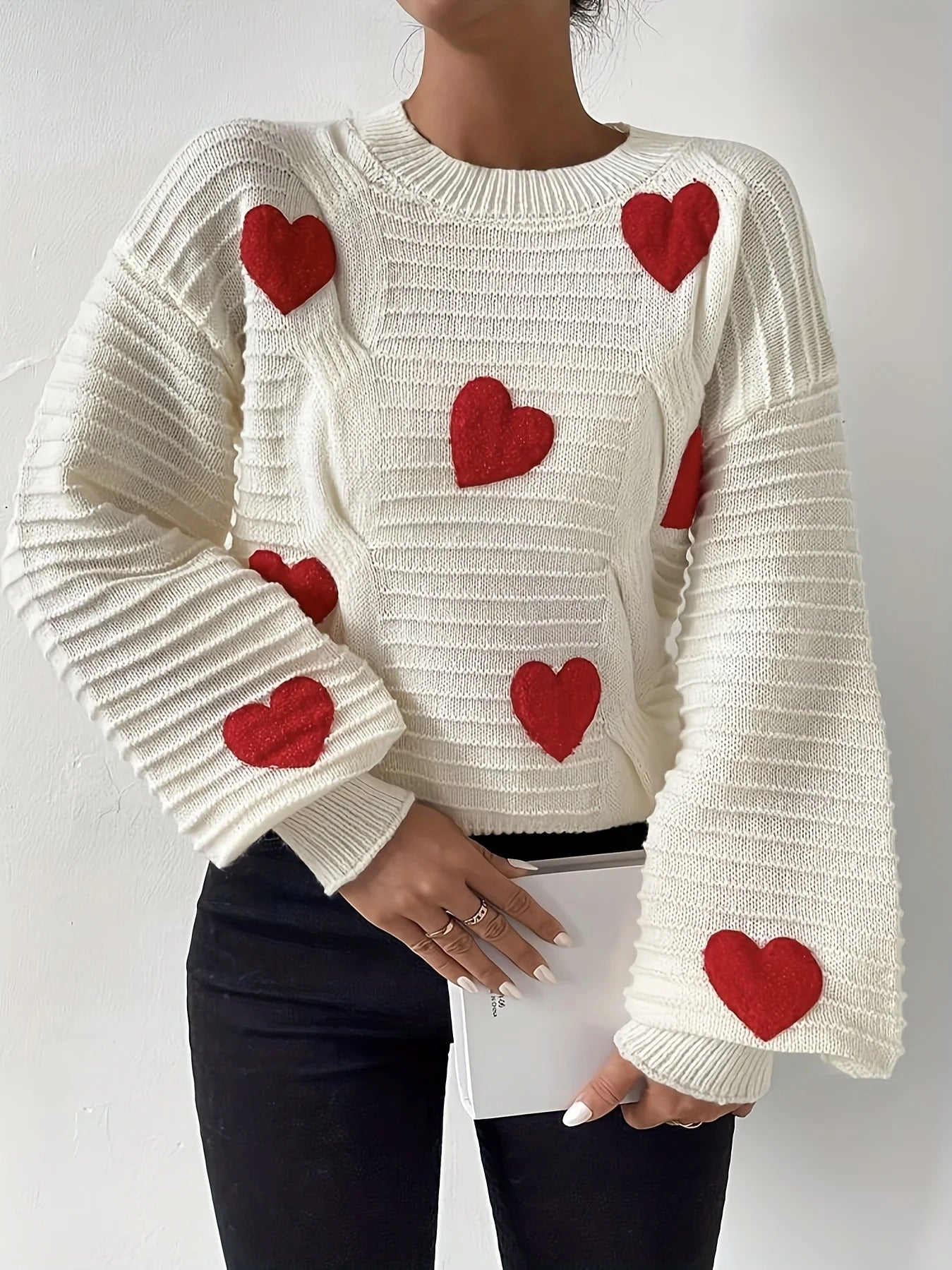 Cozy Heart Knit Sweater – Fall in Love with Effortless Style & Comfort!