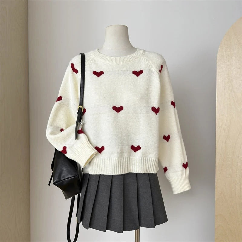 Heart-Patterned Sweater – Effortless Style with a Touch of Love