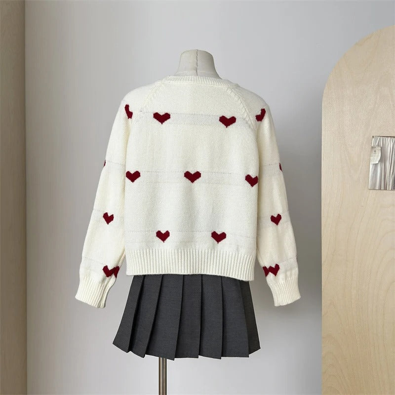 Heart-Patterned Sweater – Effortless Style with a Touch of Love